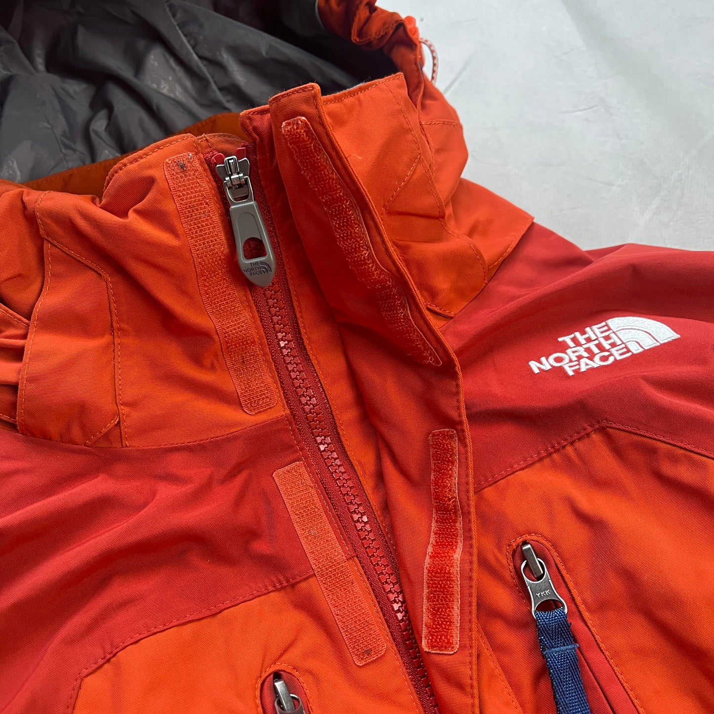 The North Face - 2009 2in1 Seam-taped Technical Hyvent Ski Jacket (M-L)