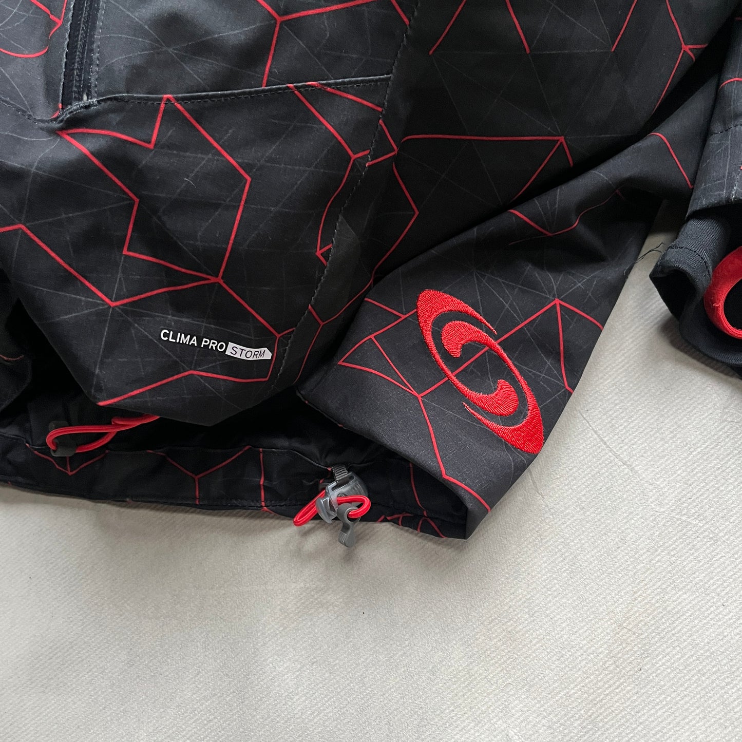 Salomon - 2012 ClimaProStorm Insulated Seam-taped Ski Jacket (XL)