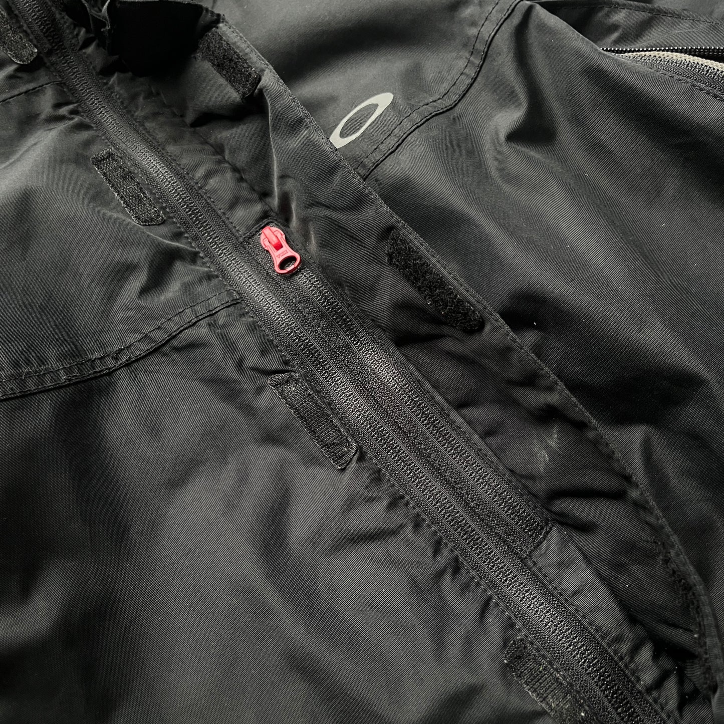Oakley - 2000s Icon Waterproof Vent Ski Jacket (L)
