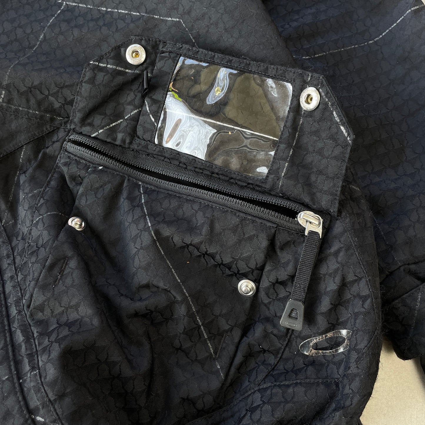 Oakley - 2009 Air Raid Magnetic Thinsulate Padded Vent Jacket (M)