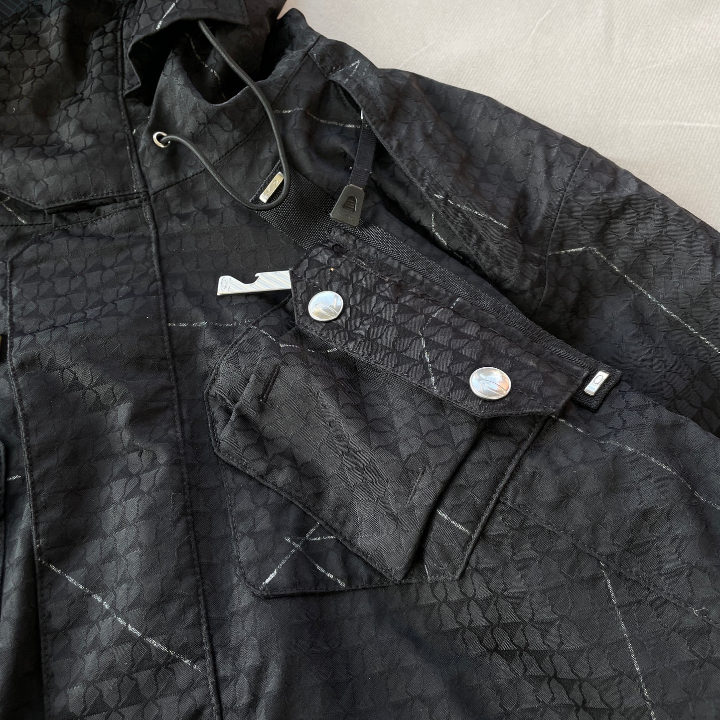 Oakley - 2009 Air Raid Magnetic Thinsulate Padded Vent Jacket (M)