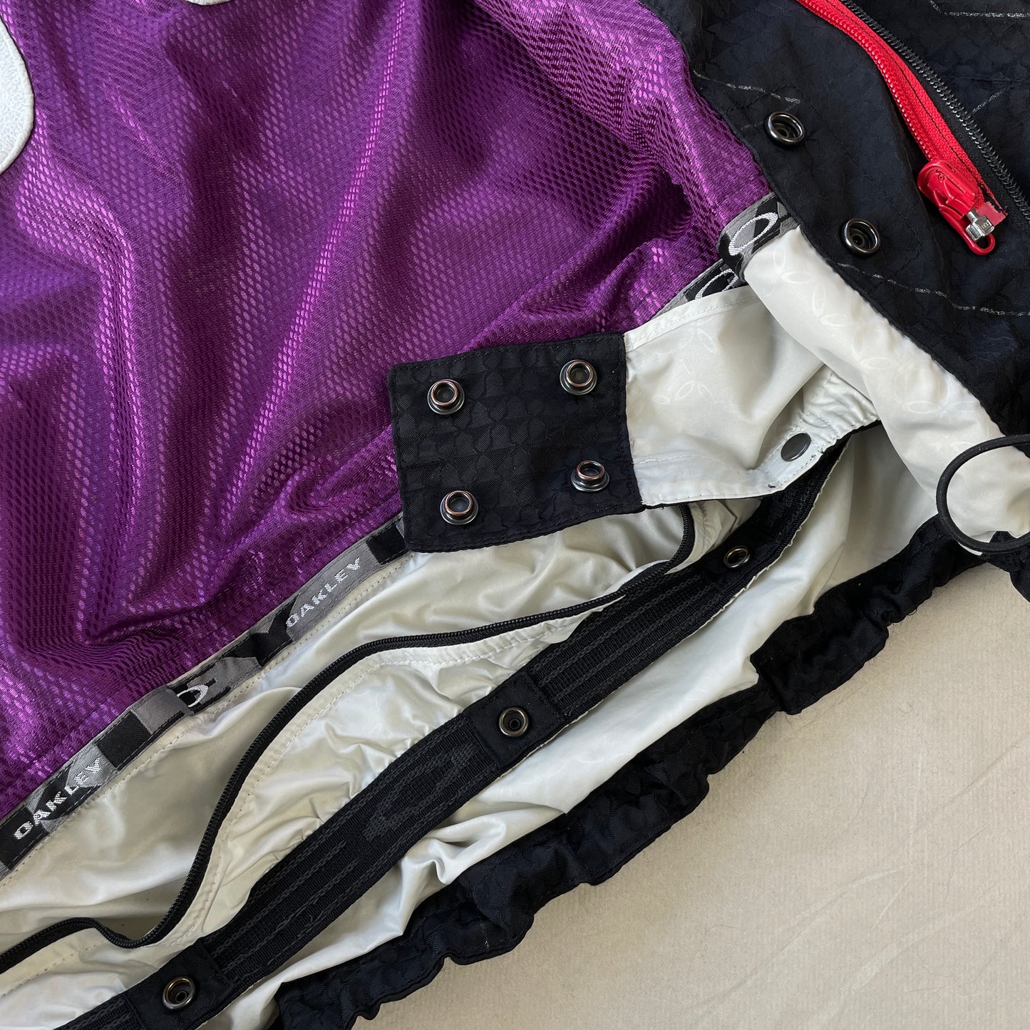 Oakley - 2009 Air Raid Magnetic Thinsulate Padded Vent Jacket (M)