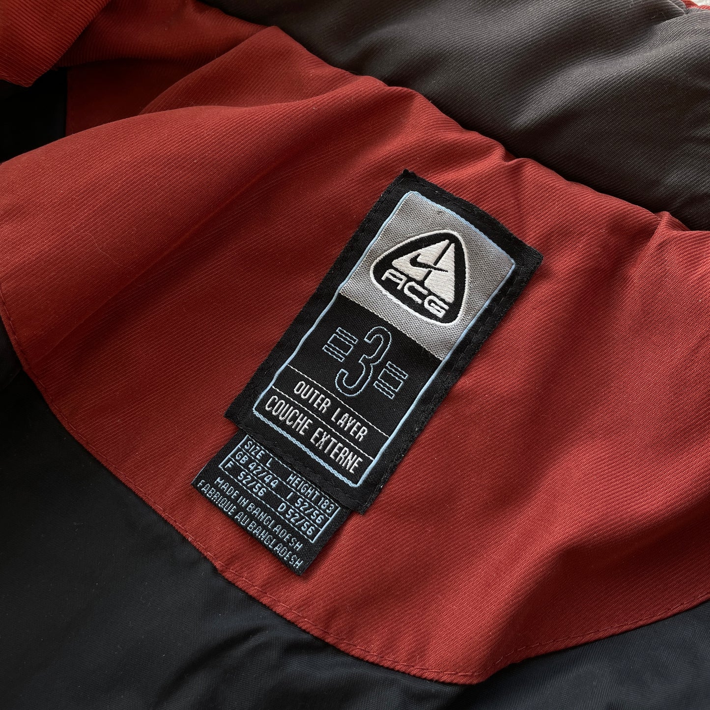 Nike ACG - 90's Quilted Primaloft Sport OuterLayer3 Jacket (L)