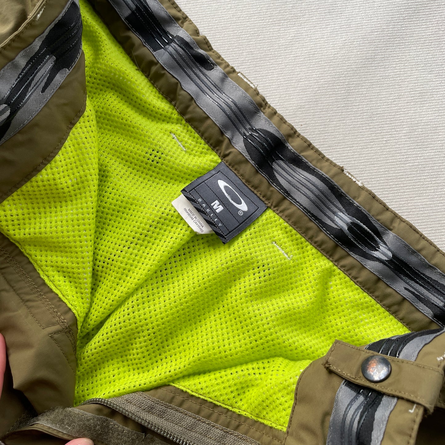 Oakley - 2006 Baggy Road Fuel Insulated Snow Pants (M)