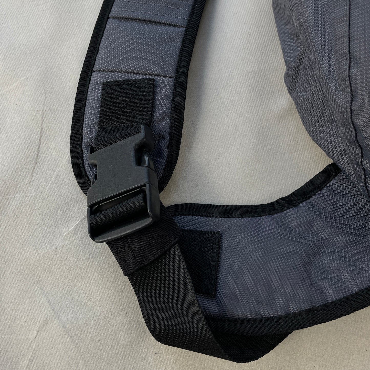 Quiksilver - 2001 Oxalic Sling Bag