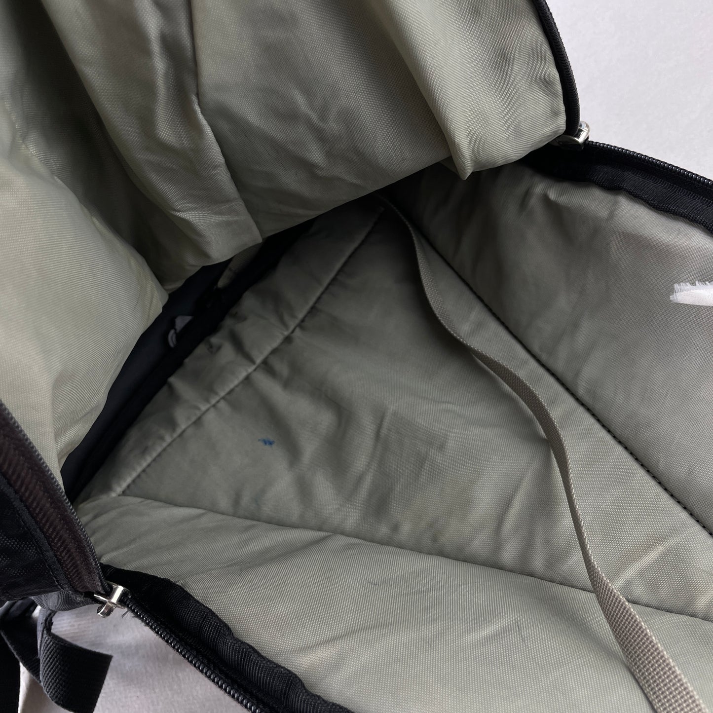 Salomon - 2000's Tri-Harness Ripstop Sling Bag