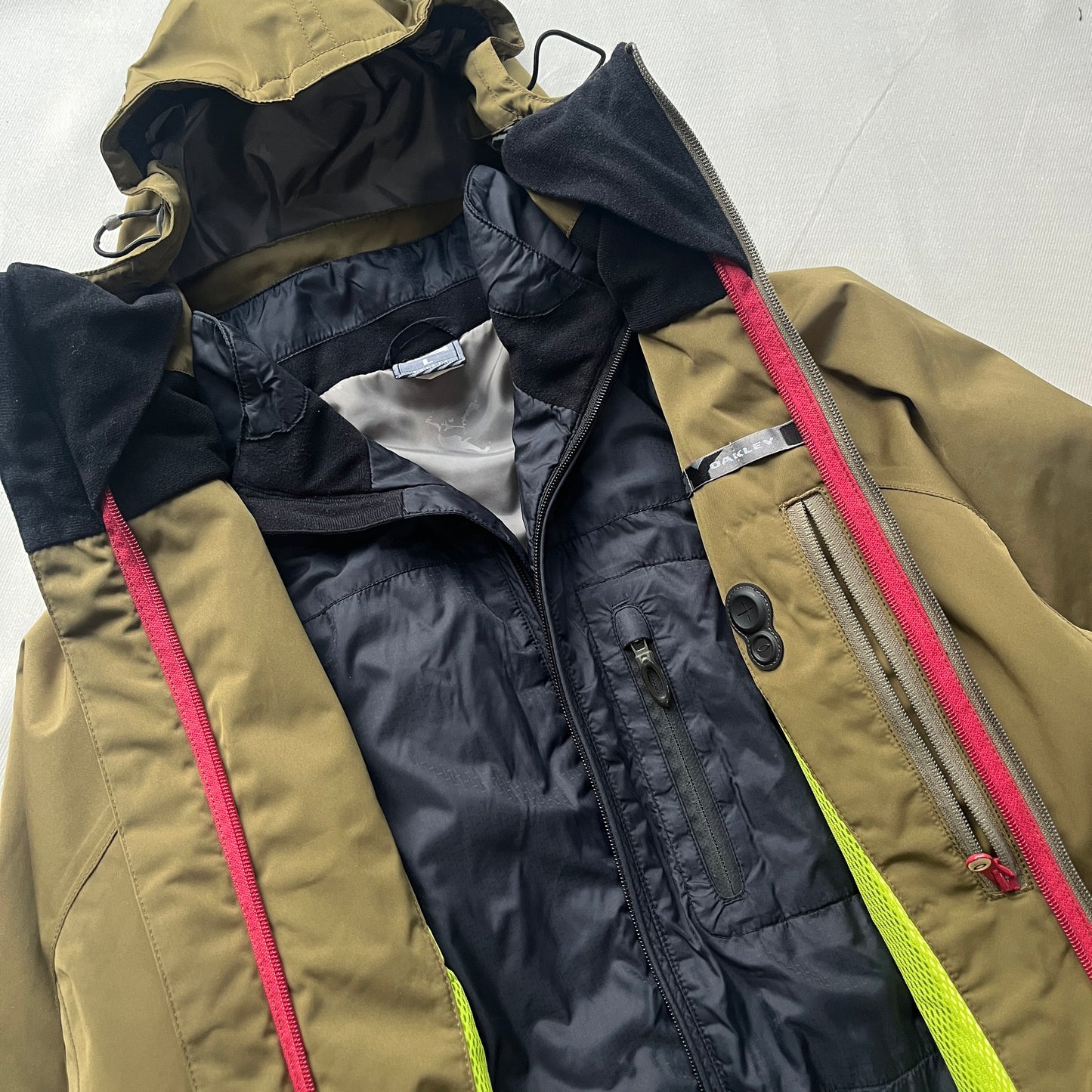 Oakley - 2005 2in1 Nitro Fuel 2 Technical Pocket Ski Jacket (L)