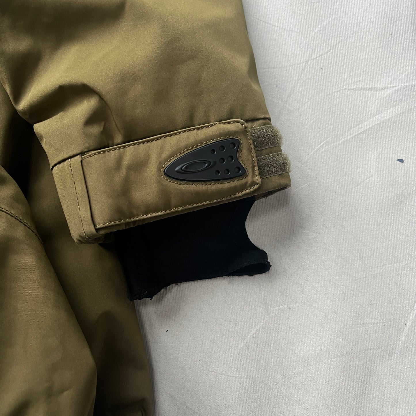 Oakley - 2005 2in1 Nitro Fuel 2 Technical Pocket Ski Jacket (L)