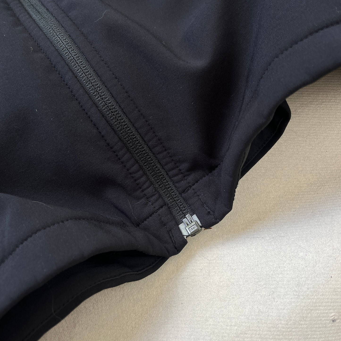 Salomon - 2011 2in1 Softshell Fleece-lined Jacket (XL)