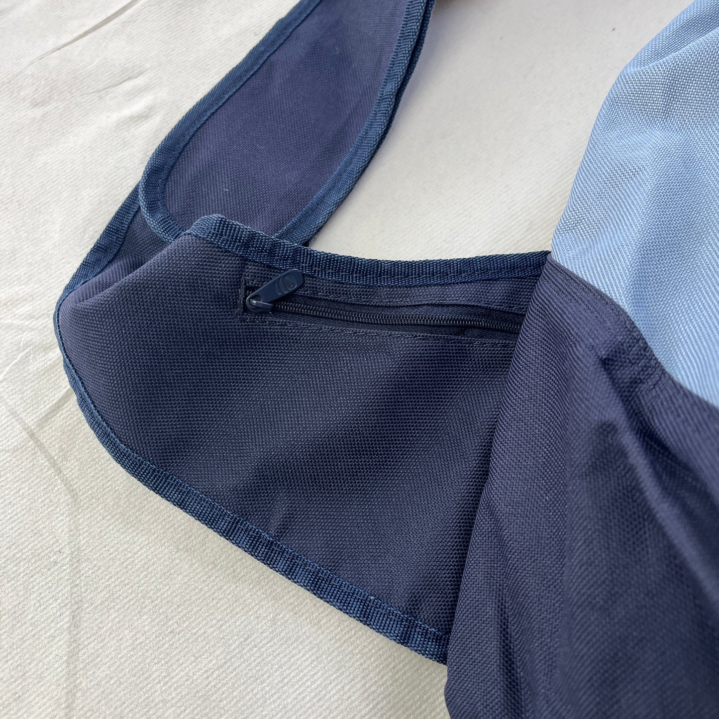 Nike - Vintage Sling Bag