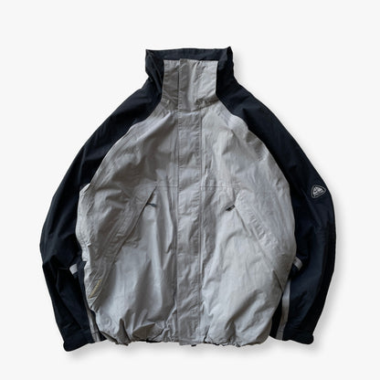 Nike ACG - 2000s Waterproof StormFit Jacket (L)