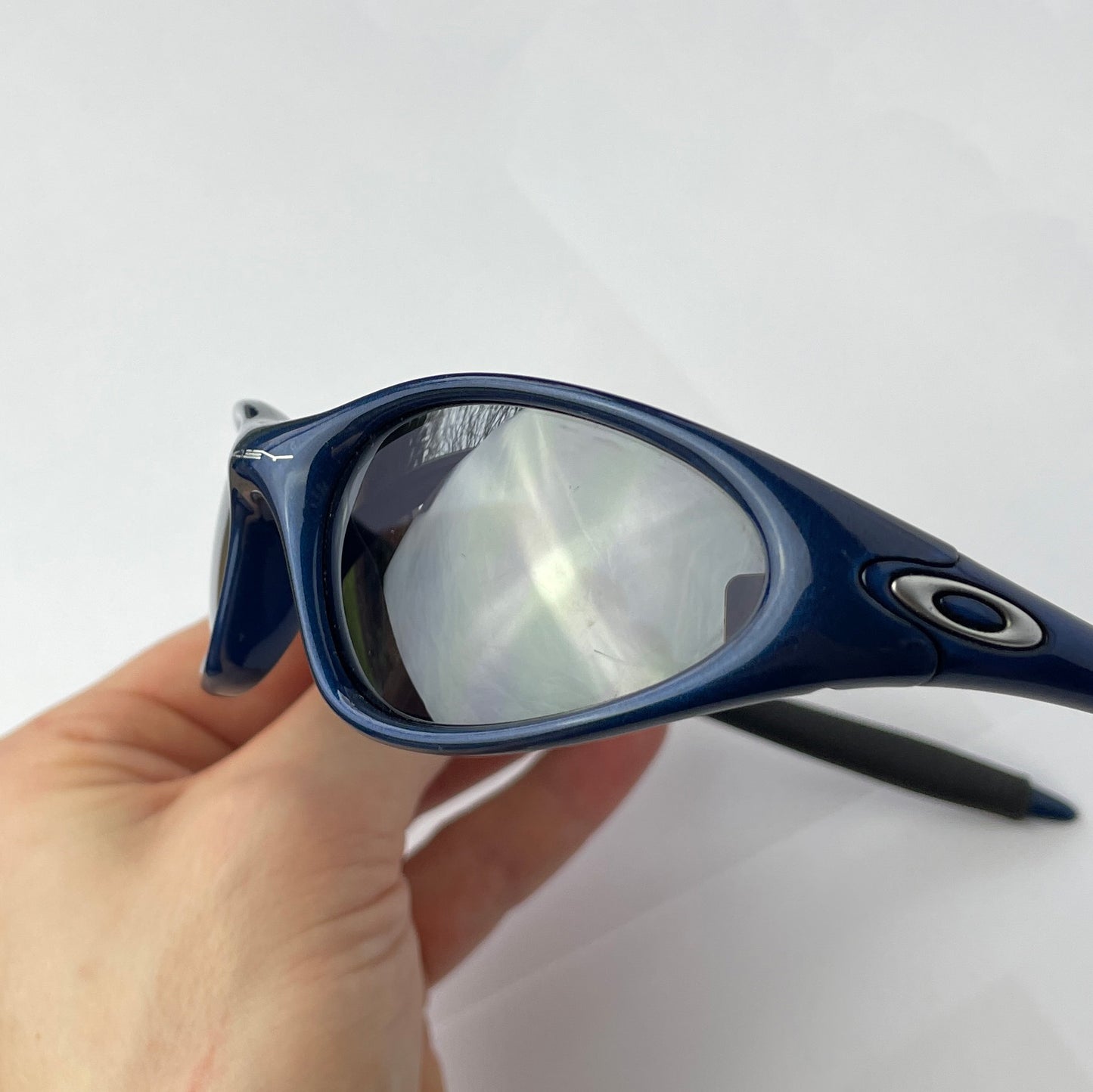 Oakley - 1998 Minute 1.0 Gen 2 Code Blue/Black Iridium Lens Sunglasses