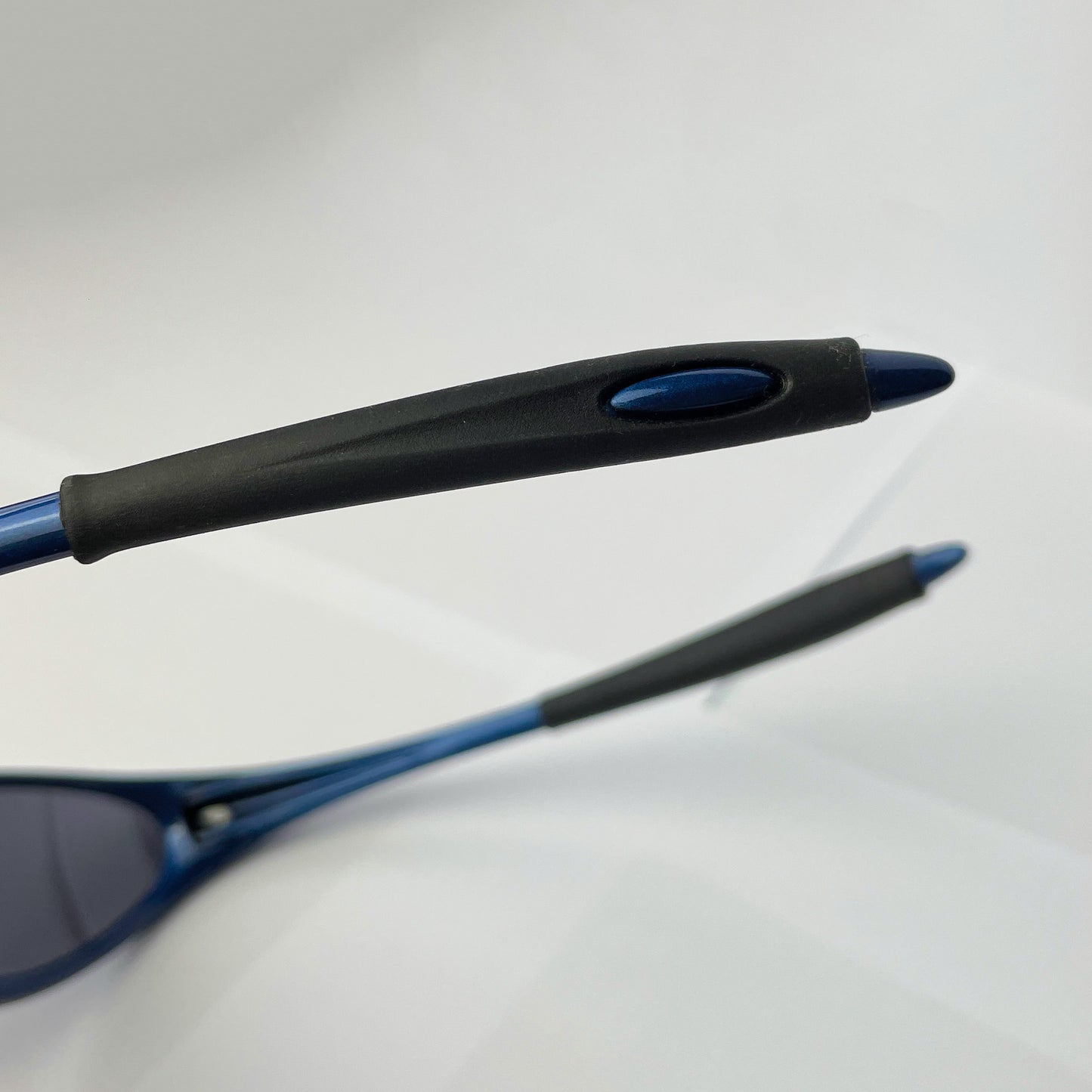 Oakley - 1998 Minute 1.0 Gen 2 Code Blue/Black Iridium Lens Sunglasses