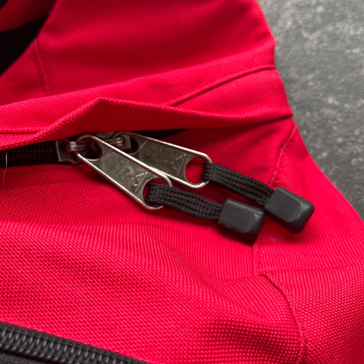 Quiksilver - Vintage Space Out Sling Bag